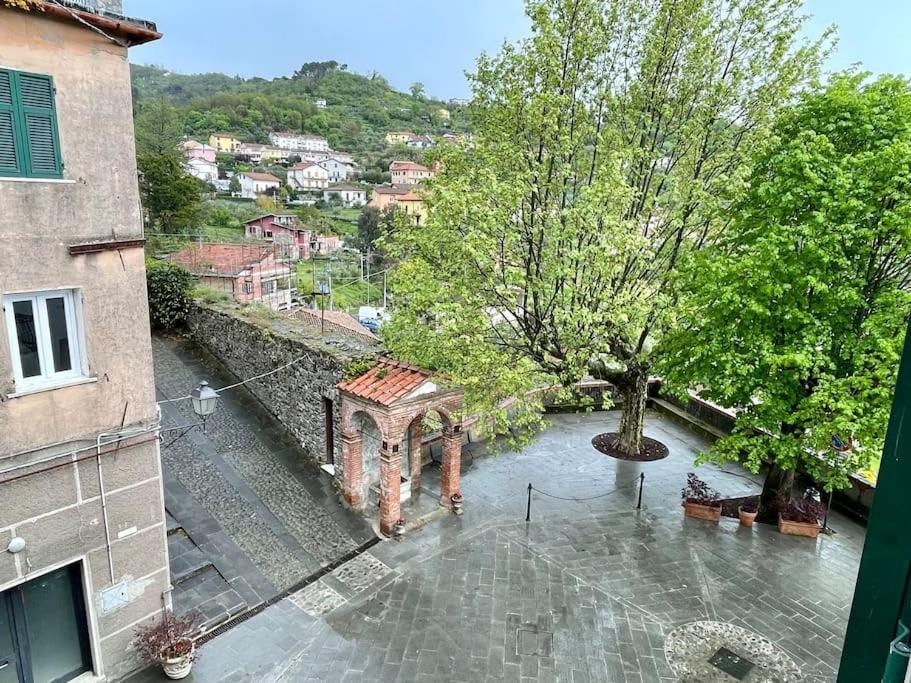 Casa Vacanze Da Meryon Albiano Magra Exteriör bild